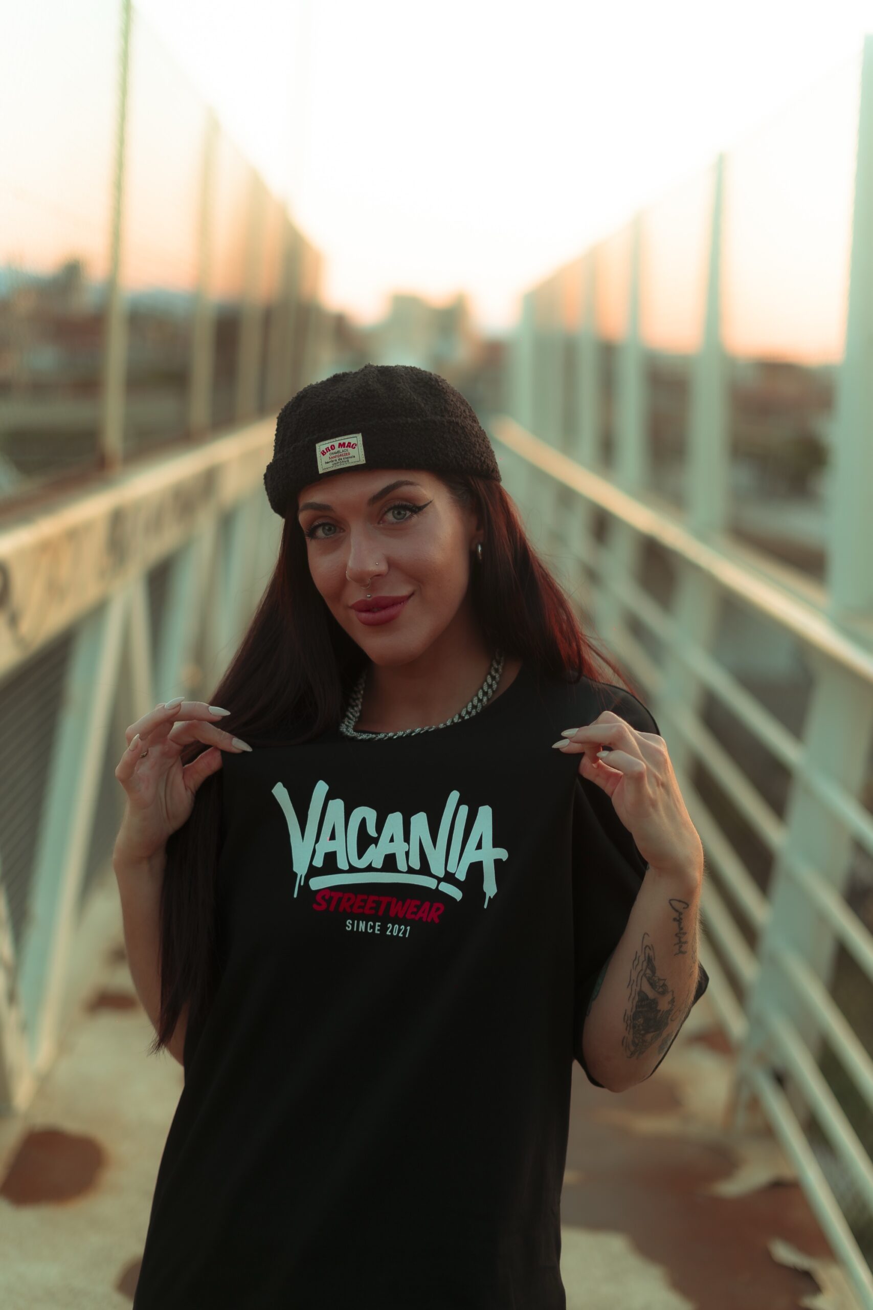 Camiseta Vacania Negra - Imagen 8
